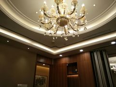 -山明水秀大饭店