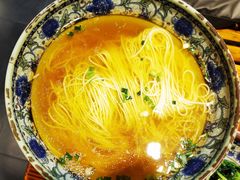-老外婆本帮面(塔城路店)