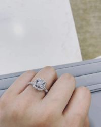 -Zbird钻石小鸟·钻戒婚戒定制高端珠宝私人定制中心