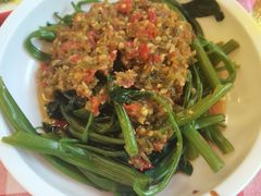 -洪霞餐馆·川菜·鲜货现炒(两江春城店)