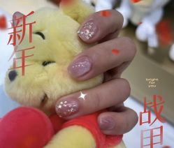 -蜜丝卡伦美甲美睫半永久