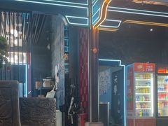 -屋有岛沉浸游戏旗舰店(中山公园店)