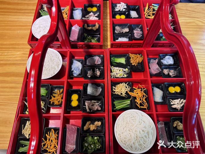 勺子米线·云南传统小吃市集(四方街店)图片