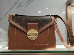 -聚云奢二手奢侈品黄金手表包包回收·中古店(上海店)