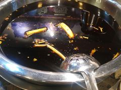 -肖肖酸萝卜鱼火锅(总店)