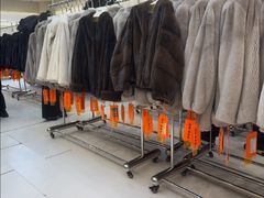 -肃宁华斯国际裘皮城
