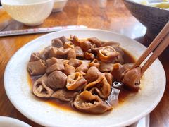-茅屋大酒店