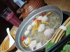 -吃饭皇帝大(合生汇店)