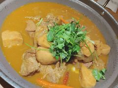 灶膛罐罐牛腩-吃饭皇帝大(合生汇店)