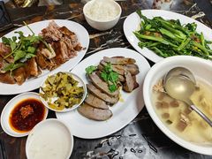 -乌文新澄海卤鹅店