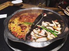 -纸盐河码头火锅(十八梯店)