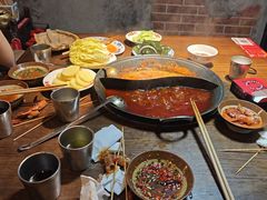 -萍姐火锅·公路夜市(武汉首店)