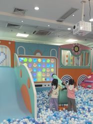 -孩子王童乐园(上海青浦吾悦广场店)