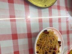 -洪霞餐馆·川菜·鲜货现炒(两江春城店)