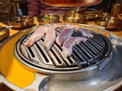猪劲肉-金顺韩式烤肉·网红烤肉店(广利路店)