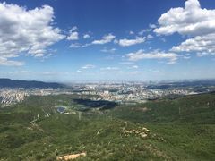 -定都峰