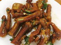 -正宗普宁豆干坊·洪记砂锅粥(红领巾路店)