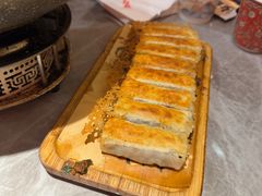 素三鲜锅贴-山四砂锅(太原钟楼街店)