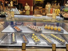 -大中华希尔顿酒店-念自助餐·嗨啤·小龙虾
