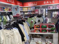 -唯品会(北京国瑞城店)