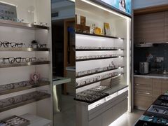 -视野联行眼镜·蔡司·尼康战略合作店(城西银泰店)
