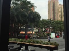 -星巴克(深圳港隆城分店)