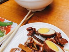 梆梆肉-天发芽·何记葫芦头泡馍·老字号(小南门店)