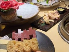 -余欢领鲜火锅(新街口店)