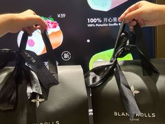 -白蘭BLANK(杭州湖滨银泰in77C区店)