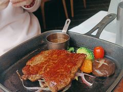 -牛扒先生·厚切雪花牛扒西餐厅(北京路禺山路店)