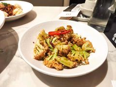 -渔语鱼酸菜鱼新川菜(来福士店)
