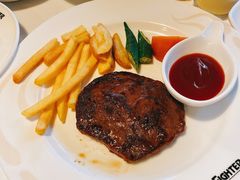 -爱丽丝牛排西餐厅(光谷步行街店)
