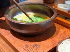 -良米山·云南野生菌过桥米线(上海首店)