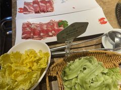 -七欣天香辣蟹火锅(上海银亿滨江店)