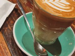 牛油果咖啡-MIKAKU(万达广场上海宝山店)