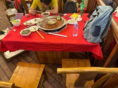 -山城年华老火锅(玉林店)