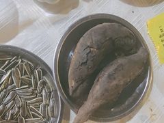 -海盗船. 龙虾烧烤. 酒馆
