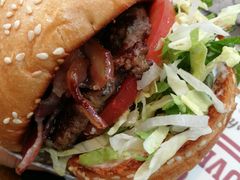 -The Habit Burger Grill 哈比特汉堡(复兴soho店)