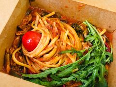 牛肉辣油意面-I HOLIC艾豪丽披萨(KKone店)