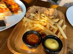 炸鸡拼盘-莫比餐厅(五道口店)