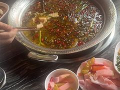 -老船舫·现做活鲜鱼馆(东郊记忆店)