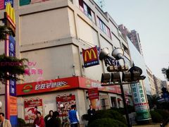 -家乐福(古北店)