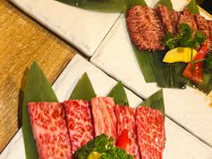 -炼火烤肉店