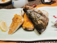 三文鱼头-万鱼亭·筑地屋 日本料理(淮海街店)