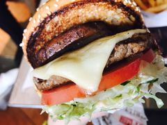 波特菇牛肉特堡-The Habit Burger Grill 哈比特汉堡(复兴soho店)