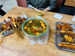-小红房麻辣烫炸香串