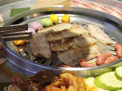 -哈哈碳都·牛肋条无限自助烤肉(宝龙店)