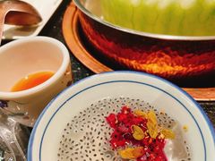 -得意咚瓜·顺德鱼生·冬瓜火锅(深圳首店)