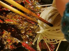 -黄潇洒老火锅(九眼桥宏济巷店)