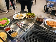 -马路牙子烧烤音乐酒馆(望京店)